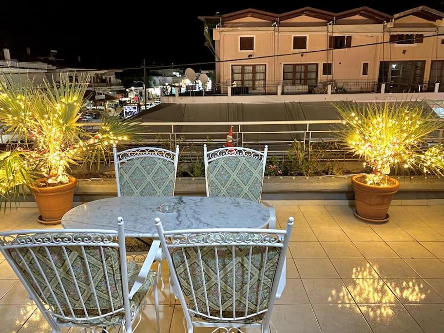 Downtown Apartment 卡梅纳维洛拉 外观 照片